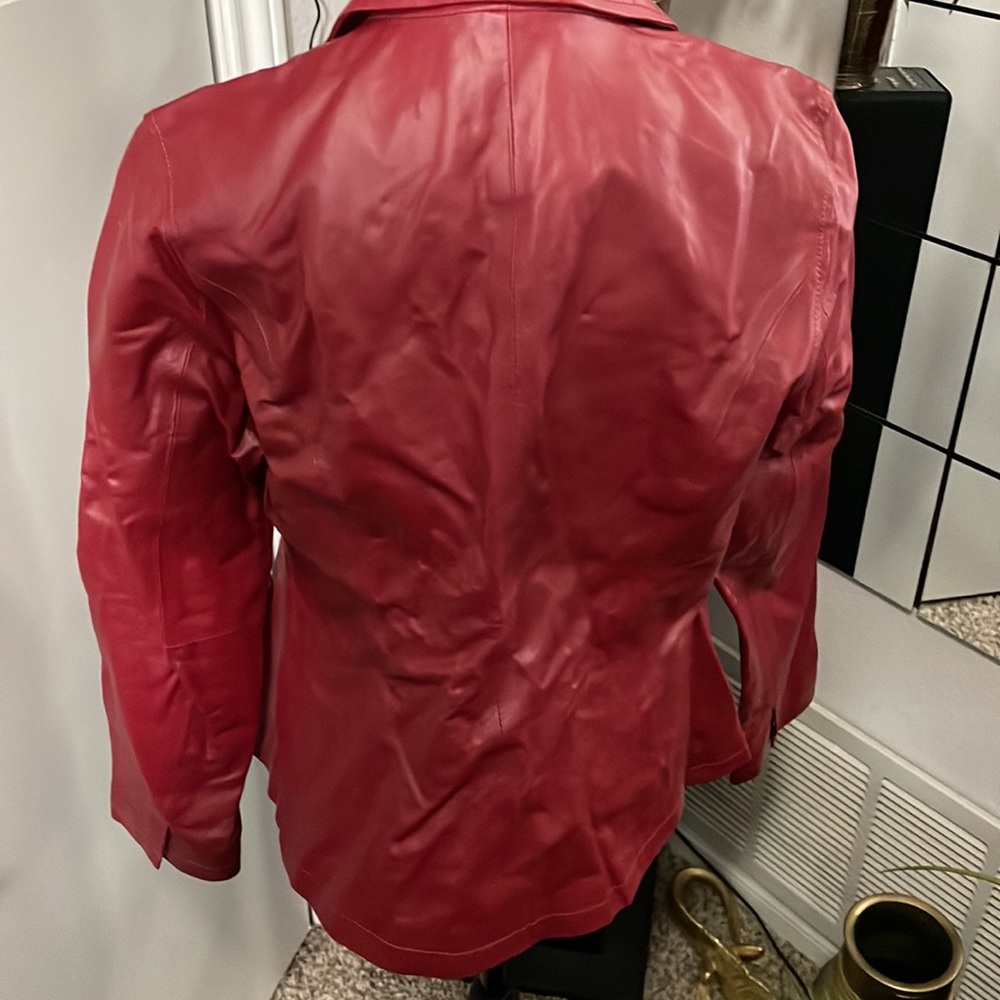 Leather jacket - Picture 2 of 4